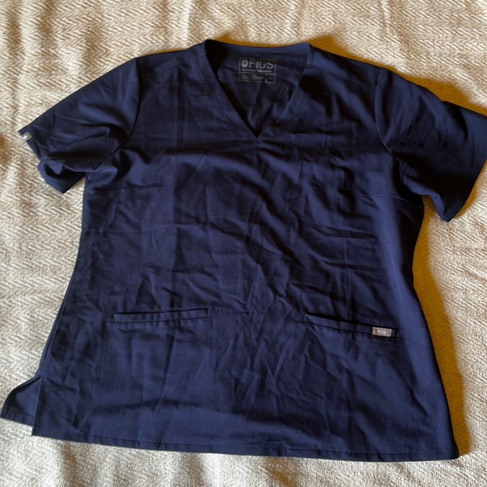 FIGS Navy Casma Top